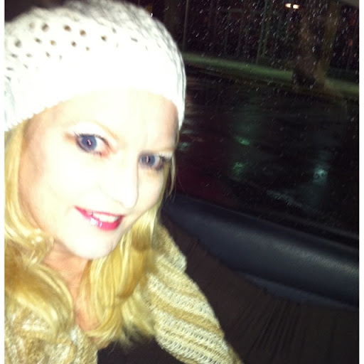Donna Hogan Photo 37