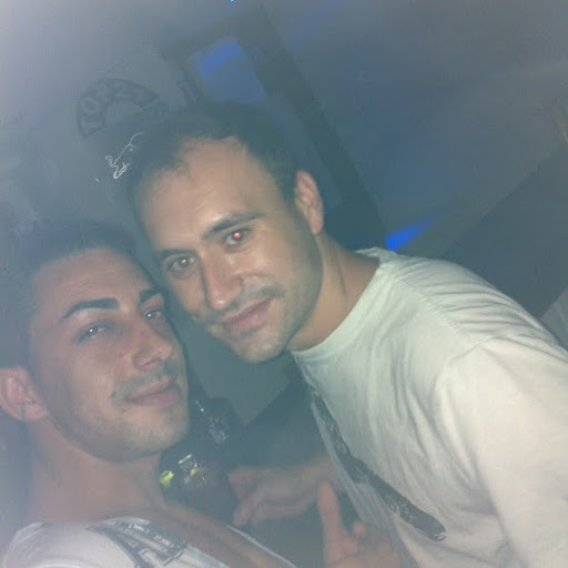Joe Canales Photo 31