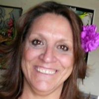 Janice May Photo 32