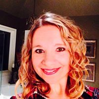 Laura Springfield Photo 17