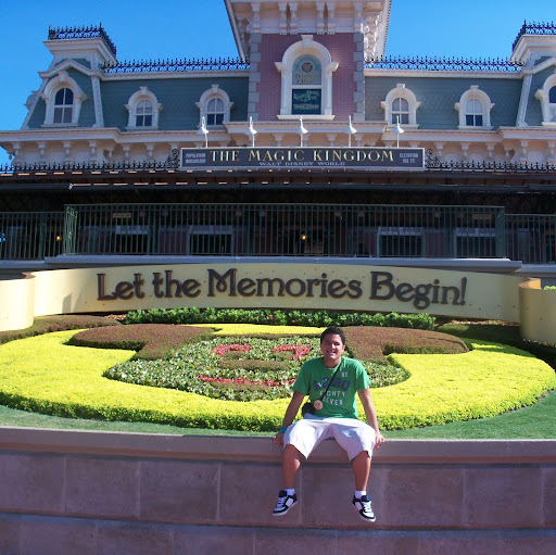 Luis Alicea Photo 18