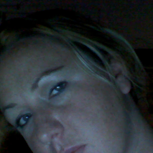 April Berg Photo 27