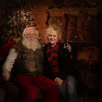 Lynn Cochran Photo 14