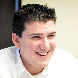 Nicholas Hart Photo 38