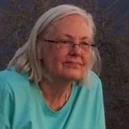 Cynthia Hurst Photo 25