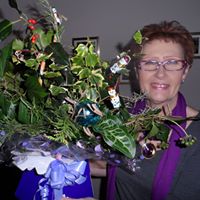 Sandra Kinsella Photo 16