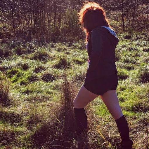Cassie Webb Photo 20