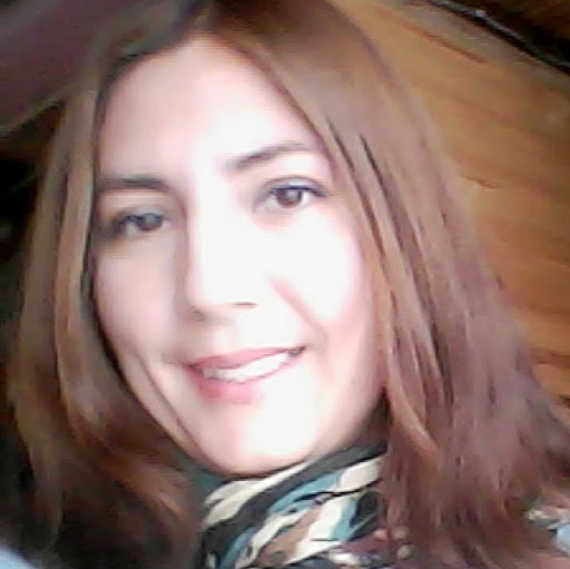 Angela Espinosa Photo 22