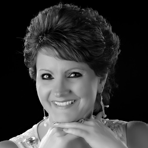 Sheila Martinez Photo 30