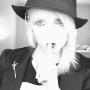 Kimberley Edwards Photo 26