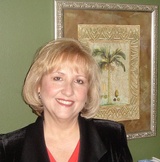 Maria Estrada Photo 7