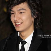 Jun Gu Photo 24