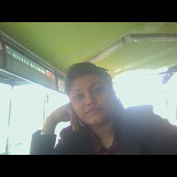 Ritika Thapar Photo 8