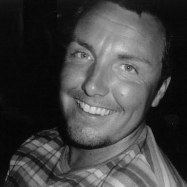 Martin Thompson Photo 32