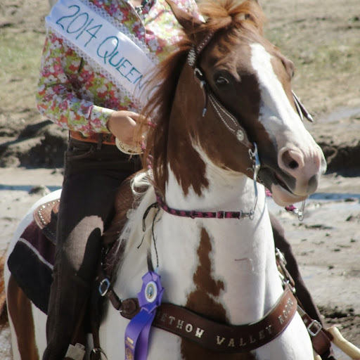 Linda Pruitt Photo 39