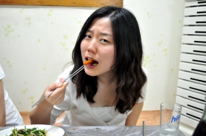 Susie Cho Photo 15