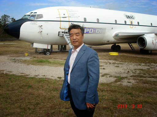 Jianxun Li Photo 1