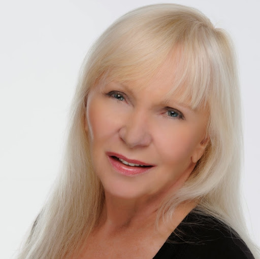 Joy White Photo 27