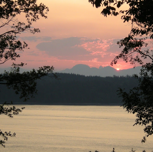 Everett Nelson Photo 28