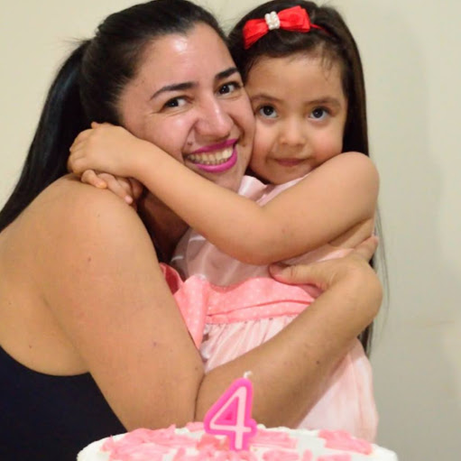 Mariela Paredes Photo 17
