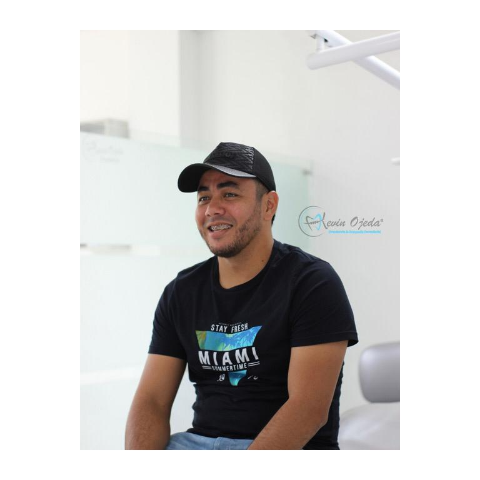 Luis Espitia Photo 32