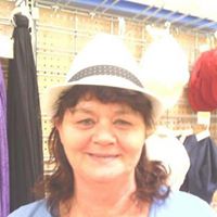Faye Owens Photo 17