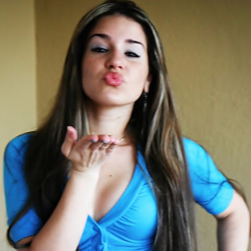 Elisa Olivera Photo 8
