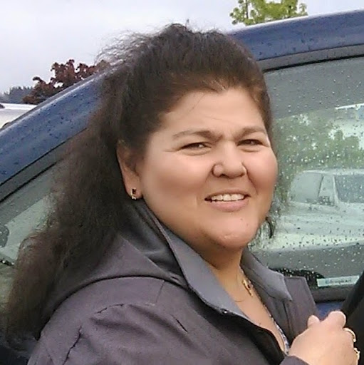 Tina Acevedo Photo 13