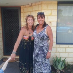 Yvette Harris Photo 10