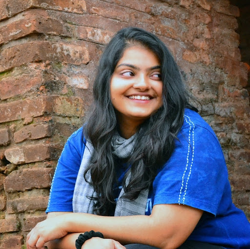 Kahini Shah Photo 7