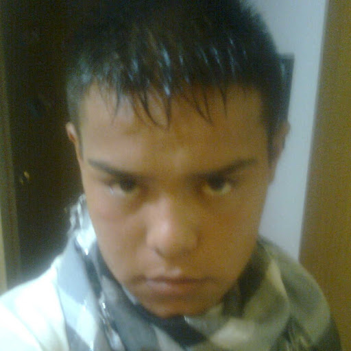 Omar Caraveo Photo 7