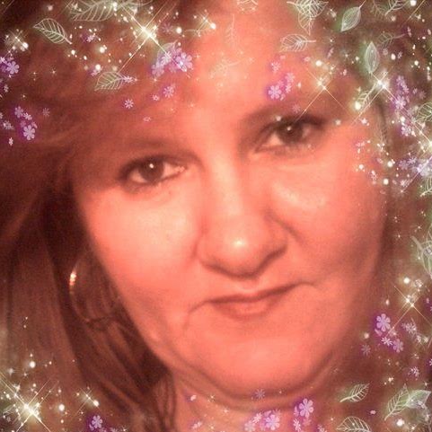 Tammy Oliver Photo 16