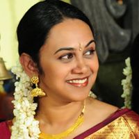 Roshni Pillai Photo 7