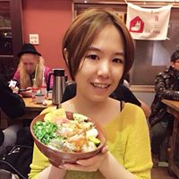 Wei-Ling Chang Photo 6