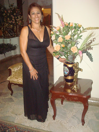 Sara Abdala Photo 14