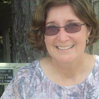 Elizabeth Joslin Photo 16