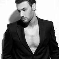 Richard G Photo 24