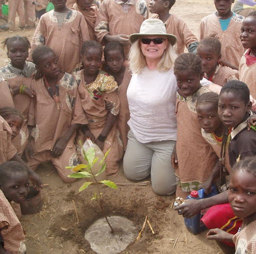Tina Williamson Photo 44