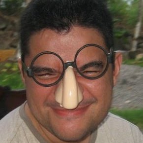 Alex Arauz Photo 17
