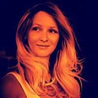 Jennifer Joye Photo 9