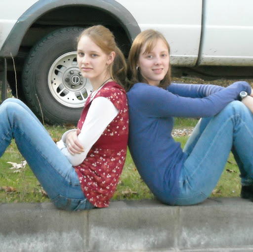 Molly Cook Photo 41