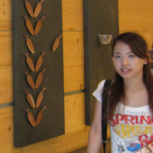 Tiffany Ting Photo 22