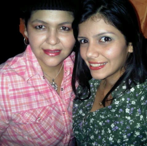Betsy Diaz Photo 33