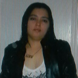 Morena Ramirez Photo 32