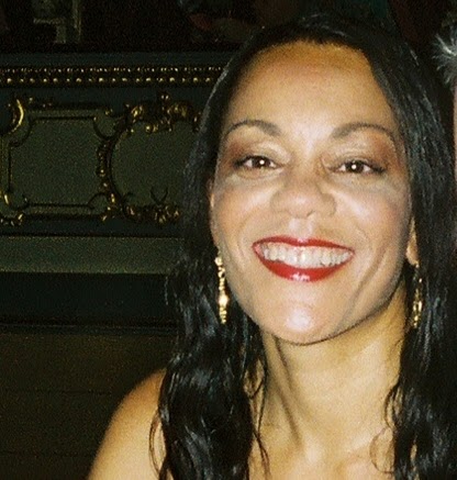 Tracey Webb Photo 20