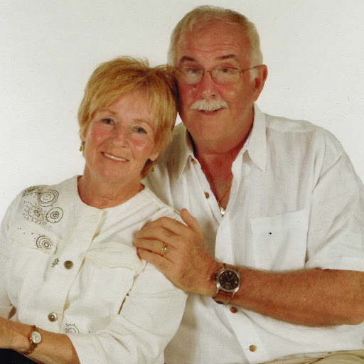 Maureen Andrews Photo 13