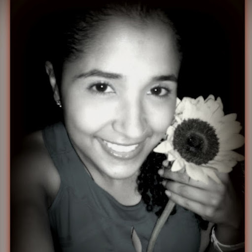Maria Montano Photo 12