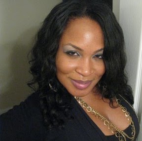 Kellie Woods Photo 22
