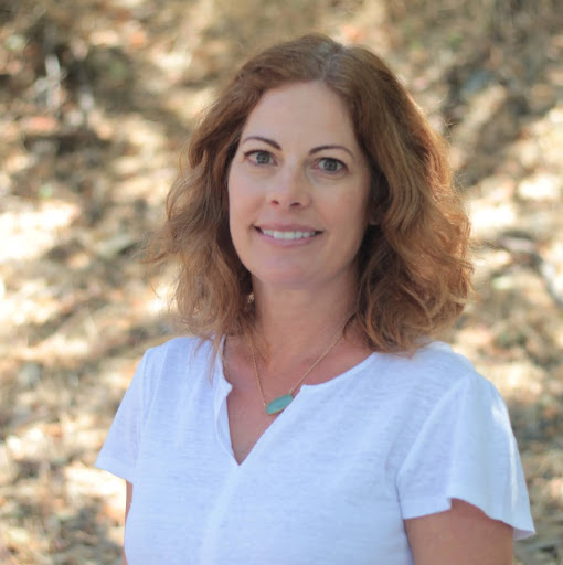 Julia Myers Photo 47