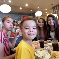 Dennis Zorilla Photo 5